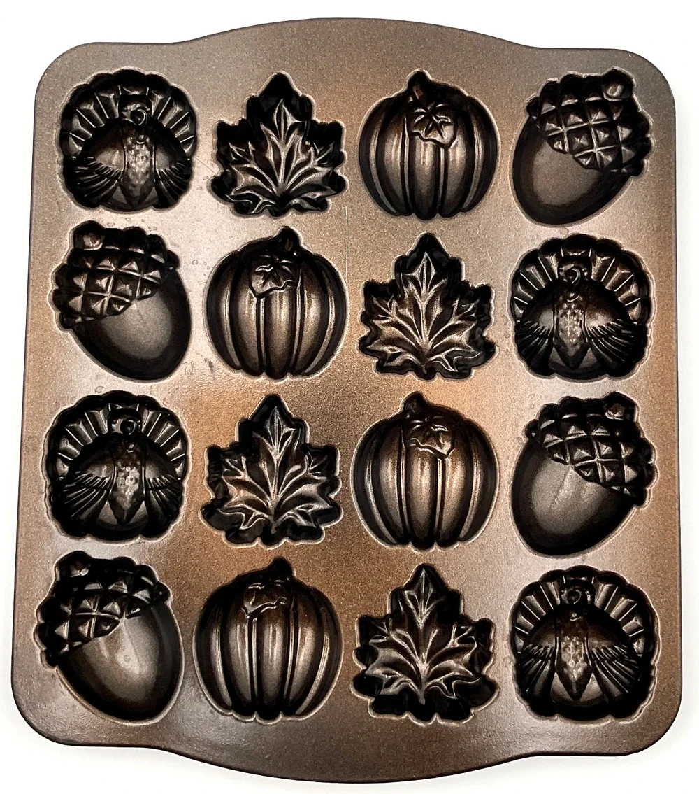 Autumn Fall Acorn Maple Leaf Turkey Pumpkin Cakelet Loaf Pan Nordic Ware 3 Cup